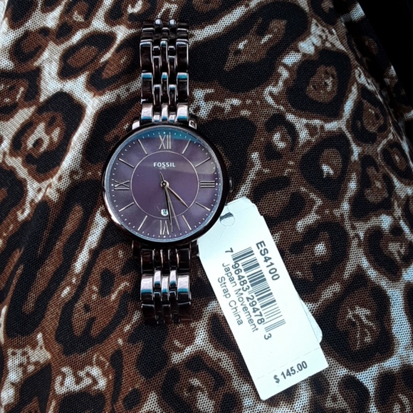 Woman's Fossil Watch - Picture 2 of 2